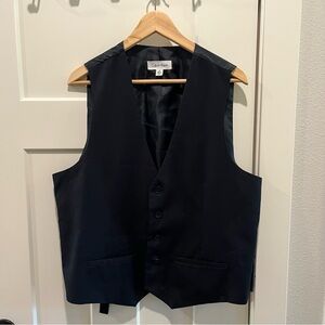 Calvin Klein Men's Elegant Black Vest
